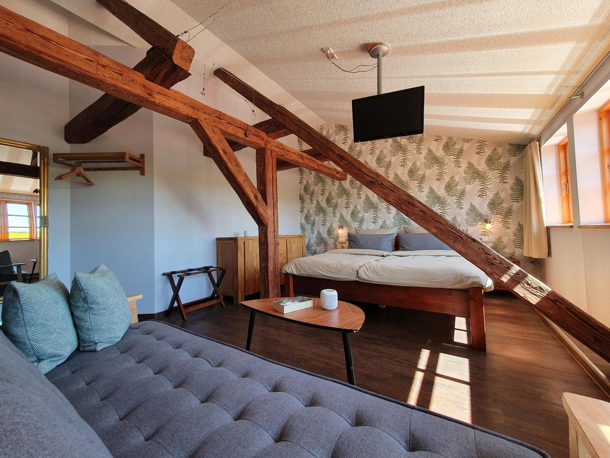Schmiede1860 Bed and Breakfast Gross Dratow Exteriör bild
